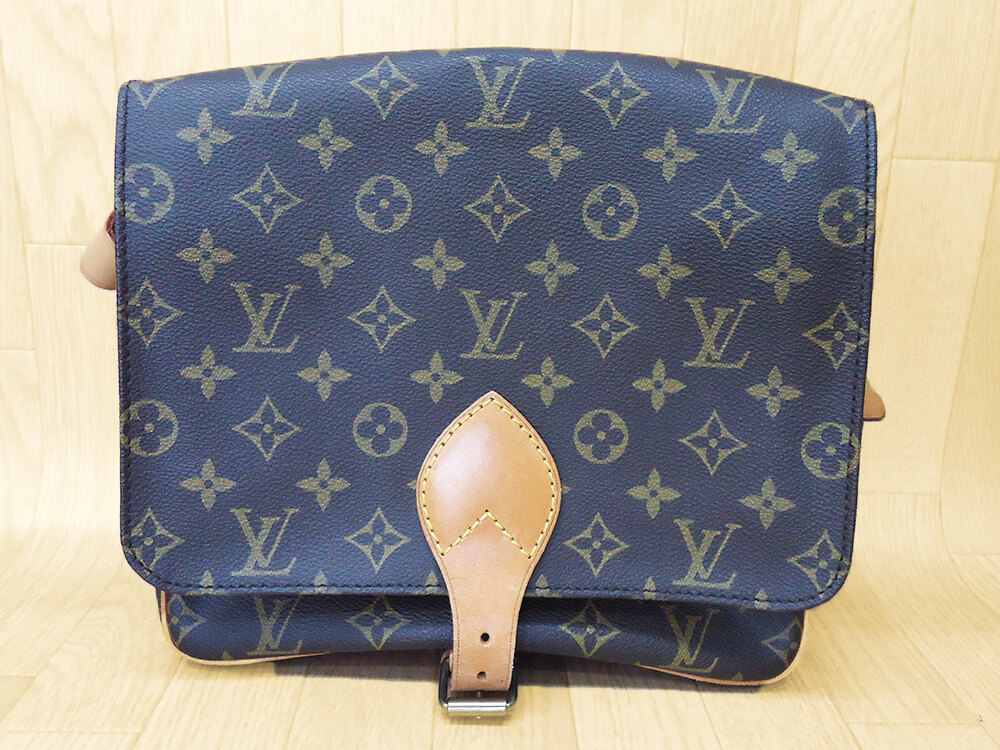 LOUIS VUITTON (ルイヴィトン) カルトシエール1 東京都港区 宅配買取