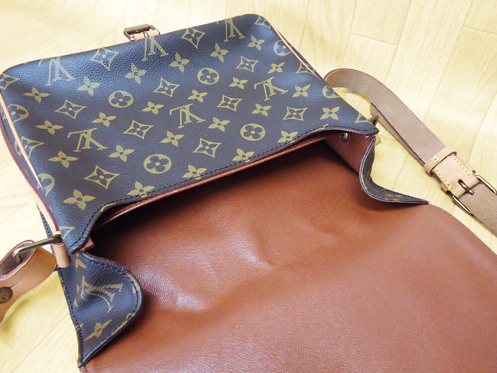 【LOUIS VUITTON】ルイヴィトン カルトシエール　M51253